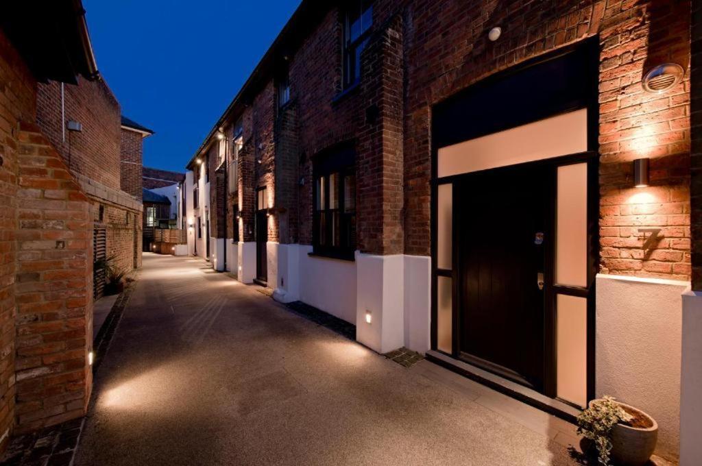 Central Two Bedroom Apartments St Albans By Central Stays Short Lets & Serviced Accommodation With Free Parking Værelse billede