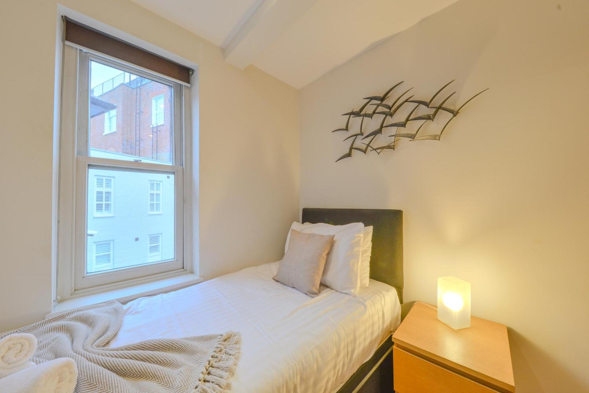 Central Two Bedroom Apartments St Albans By Central Stays Short Lets & Serviced Accommodation With Free Parking Værelse billede